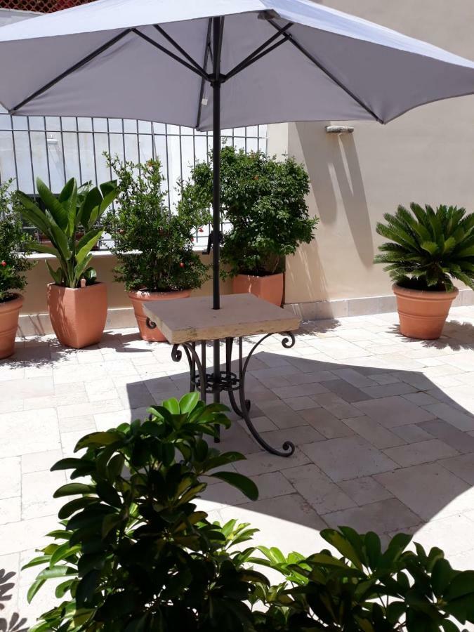 L'Antico Pergolato Apartments Brindisi Room photo